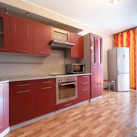 Arenda Kvartiry V Bazhovskom Apartment Ekaterinburg Ngoại thất bức ảnh