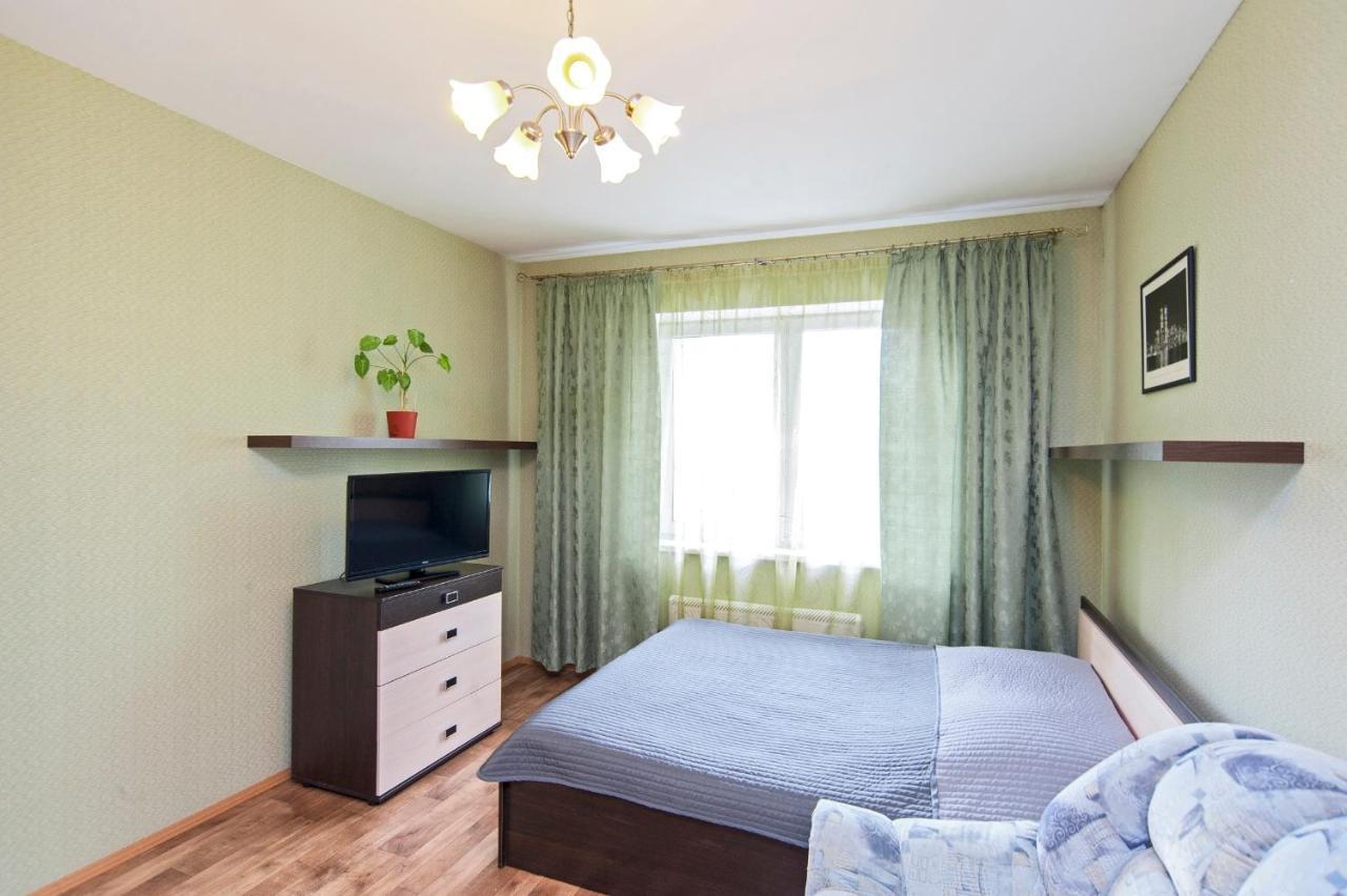 Arenda Kvartiry V Bazhovskom Apartment Ekaterinburg Ngoại thất bức ảnh