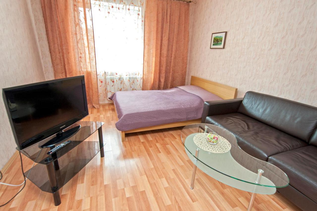 Arenda Kvartiry V Bazhovskom Apartment Ekaterinburg Ngoại thất bức ảnh