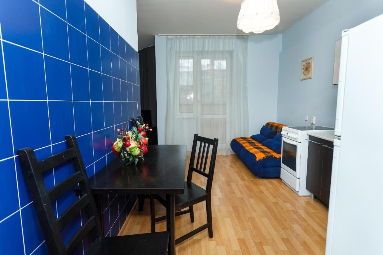 Arenda Kvartiry V Bazhovskom Apartment Ekaterinburg Ngoại thất bức ảnh